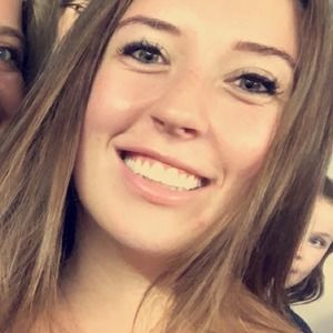 Meet your Posher, Chelsey